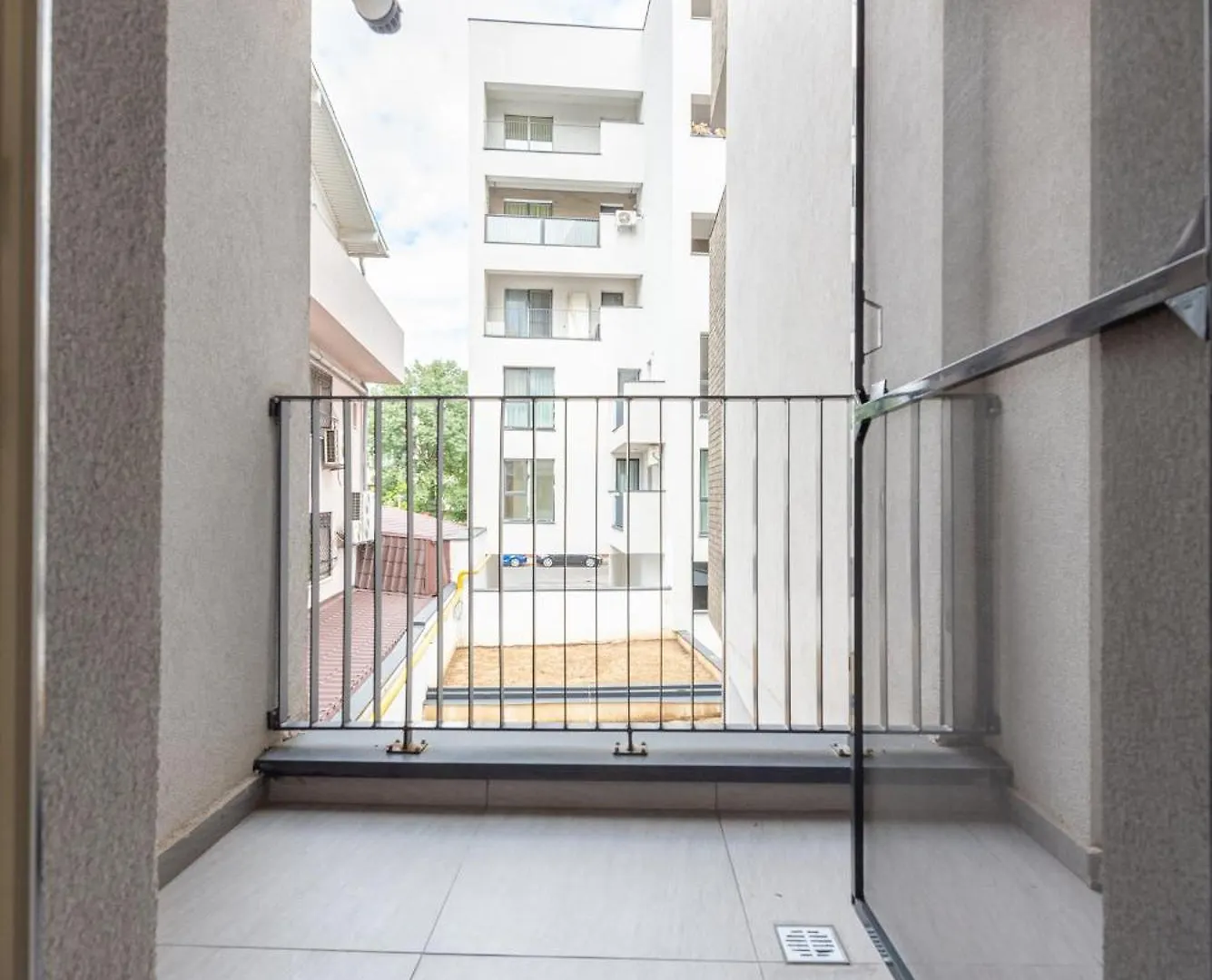 Ines - Modern 2Br Apartment With Garden Views Bucureşti